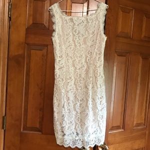 Lacy white/cream dress